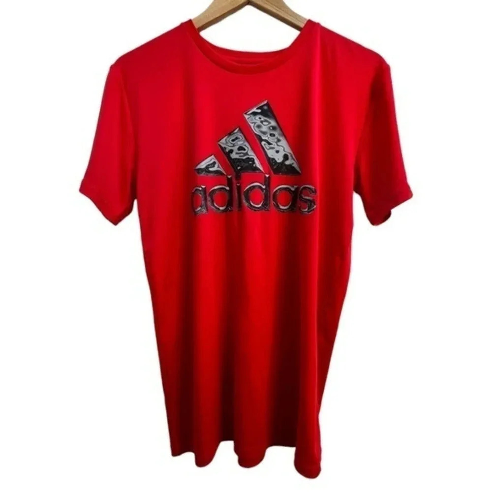 Adidas T-Shirt Athletic Red with Silver Lava Print Logo 
Short Sleeve Sz‎ L​​​